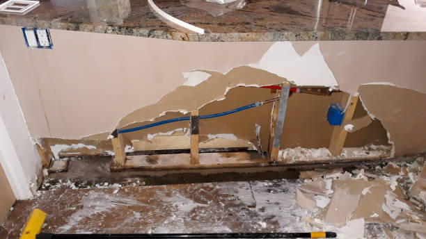 Best Water damage contractors near me  in Hudson, NY